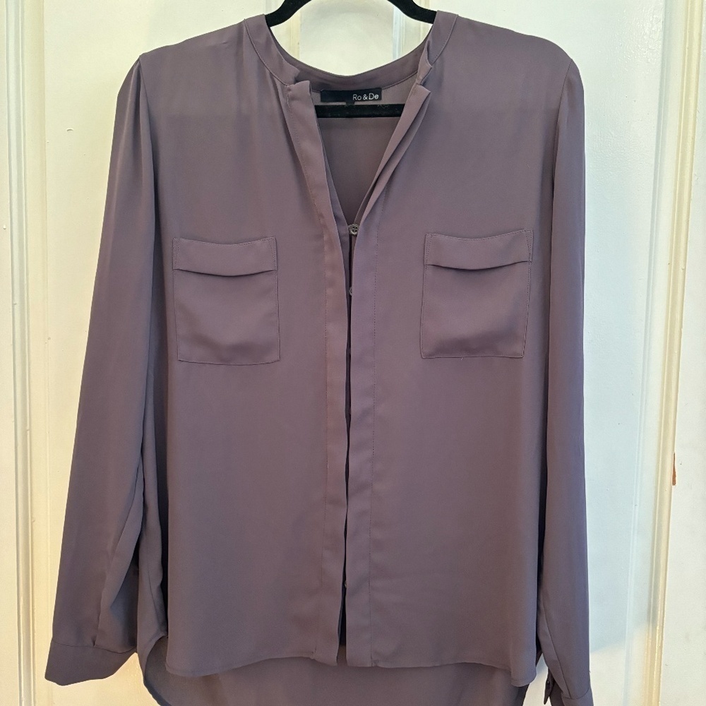 Ro & De Button Up Blouse Size Small
